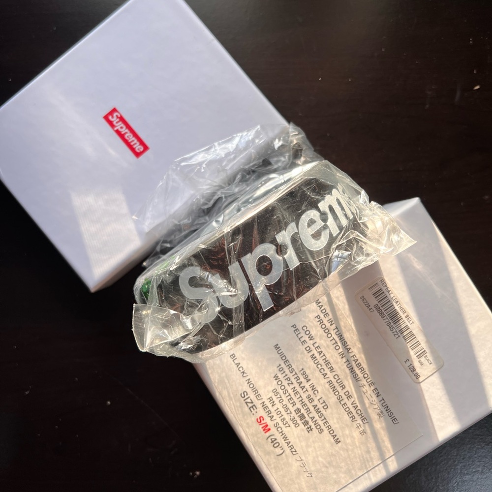 Supreme Repeat Belt SS22